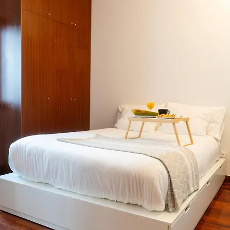 Seaside Cozy With Private Terrace